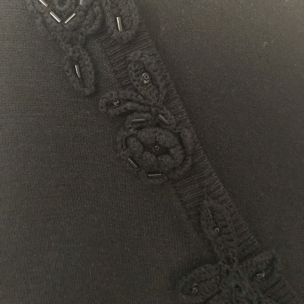 Top - Picture 4 of 5